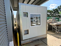 Bedrijfsunit met rvs technische installatie - afbeelding 13 van  19