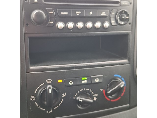 Bedrijfswagen, citroen, berlingo 1.6hdi , 2008 - afbeelding 27 van  50