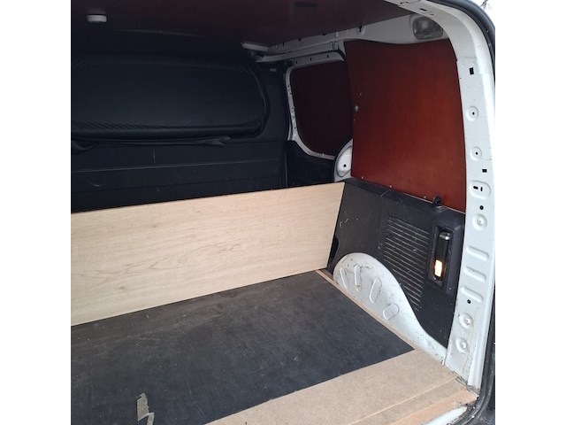 Bedrijfswagen, citroen, berlingo 1.6hdi , 2008 - afbeelding 42 van  50