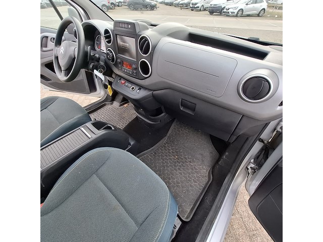 Bedrijfswagen, citroën, berlingo - afbeelding 37 van  46