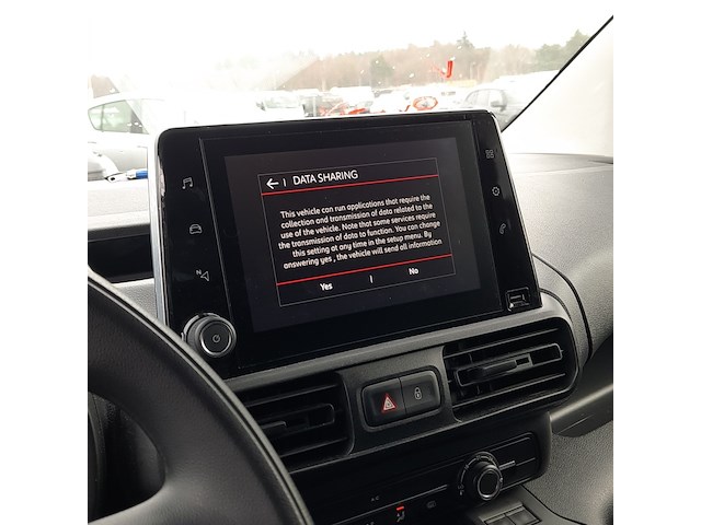 Bedrijfswagen, citroën, berlingo - afbeelding 31 van  48