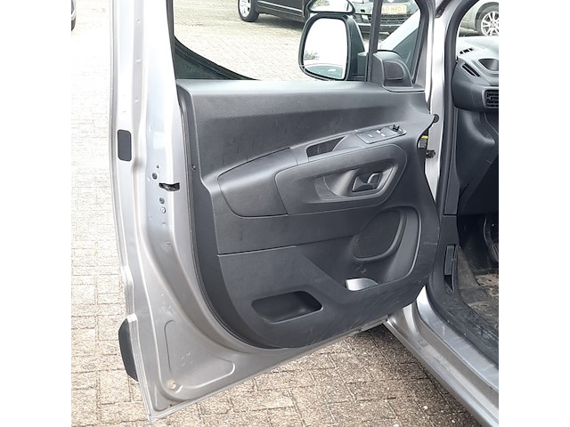 Bedrijfswagen, citroën, berlingo - afbeelding 36 van  48