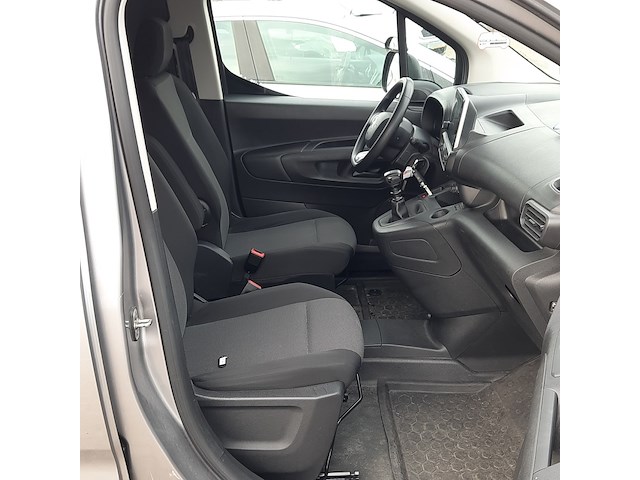 Bedrijfswagen, citroën, berlingo - afbeelding 39 van  48