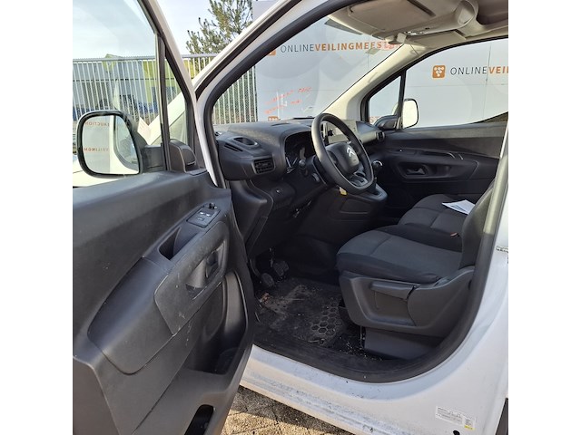 Bedrijfswagen, citroen, berlingo - afbeelding 17 van  43
