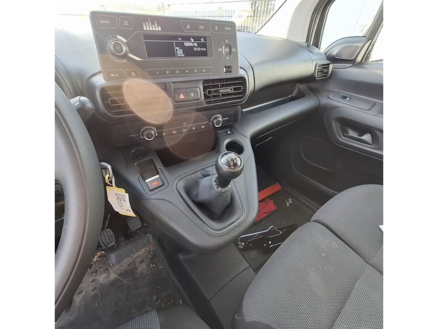 Bedrijfswagen, citroen, berlingo - afbeelding 26 van  43