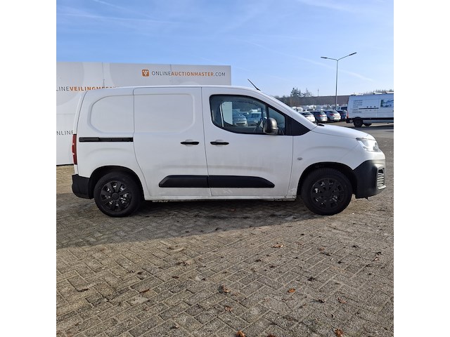 Bedrijfswagen, citroen, berlingo - afbeelding 34 van  43