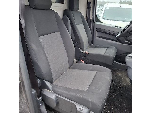 Bedrijfswagen citroën, jumpy 2.0 bluehdi 180 - afbeelding 69 van  72