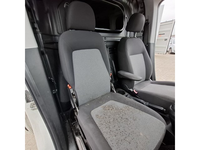 Bedrijfswagen fiat, doblo 1.3 multijet, bouwjaar 2012 - afbeelding 31 van  40
