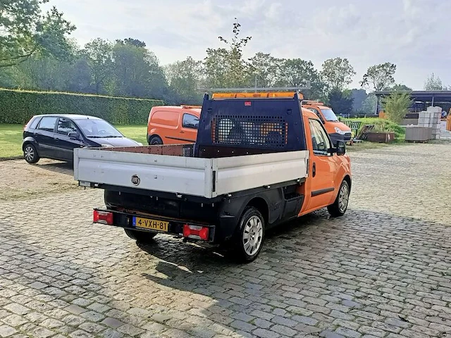 Bedrijfswagen, fiat, doblò 1.3 multijet maxi met openlaadbak, 1.3 multijet maxi, 2012 - afbeelding 24 van  28