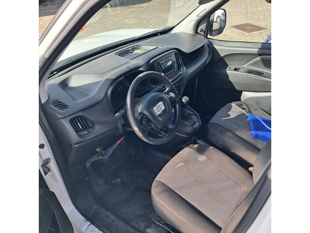 Bedrijfswagen, fiat, doblò cargo, 1.3 mj l1h1 actual, 2016 - afbeelding 8 van  11