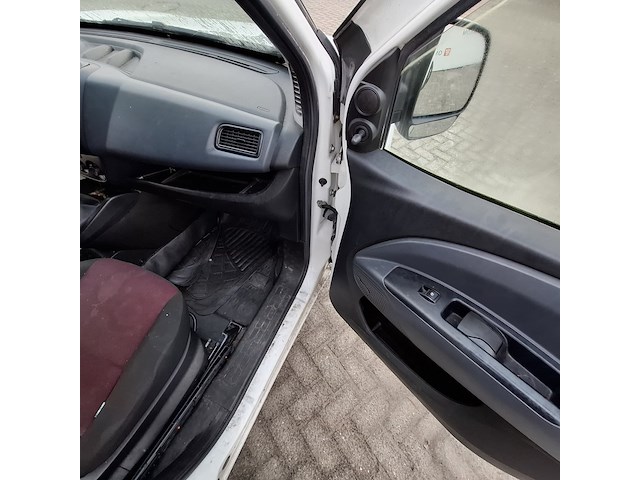 Bedrijfswagen fiat, doblo cargo 1.3, n.v.t., bouwjaar 2011 - afbeelding 32 van  43