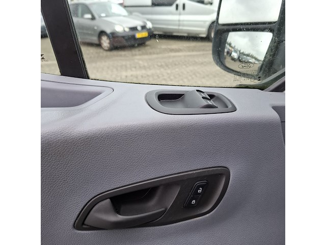 Bedrijfswagen, ford, transit, 350 2.2 tdci l2h3 ambiente, 2016 - afbeelding 7 van  18