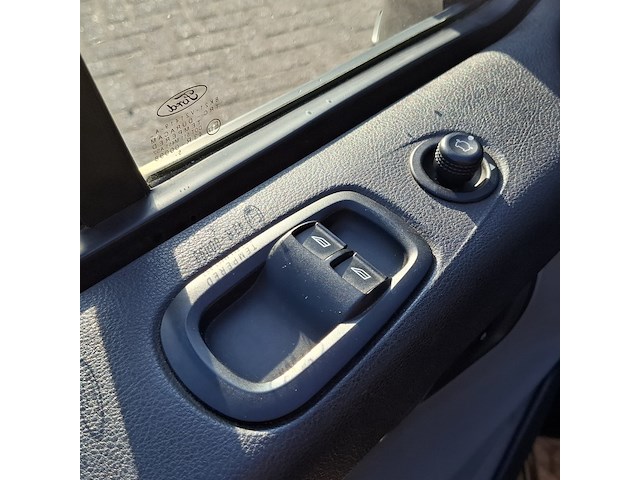 Bedrijfswagen, ford transit custom 270 2.2 tdci l1h1 limited, 2016 - afbeelding 18 van  71