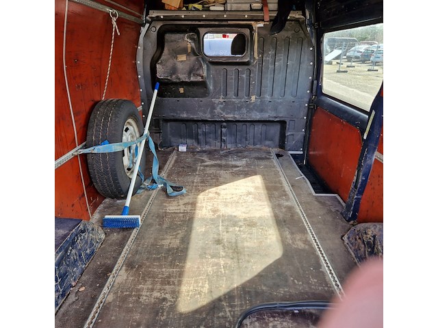 Bedrijfswagen, ford, transit - afbeelding 26 van  42