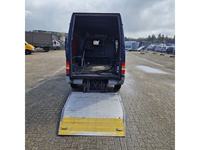 Bedrijfswagen, ford, transit - afbeelding 39 van  42
