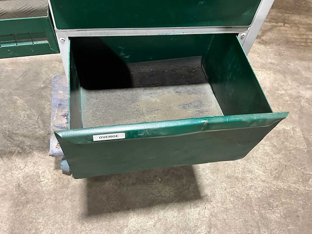 Bedrijfswagen inrichting - afbeelding 10 van  10