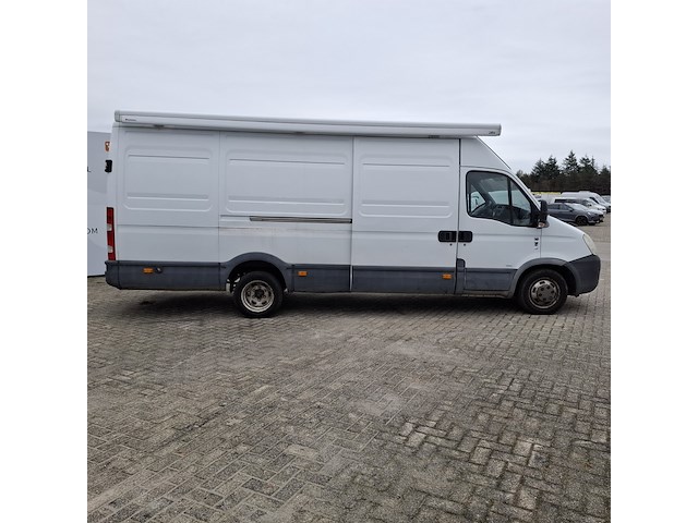 Bedrijfswagen iveco, 35c15v, wit, bouwjaar 2008 - afbeelding 37 van  41