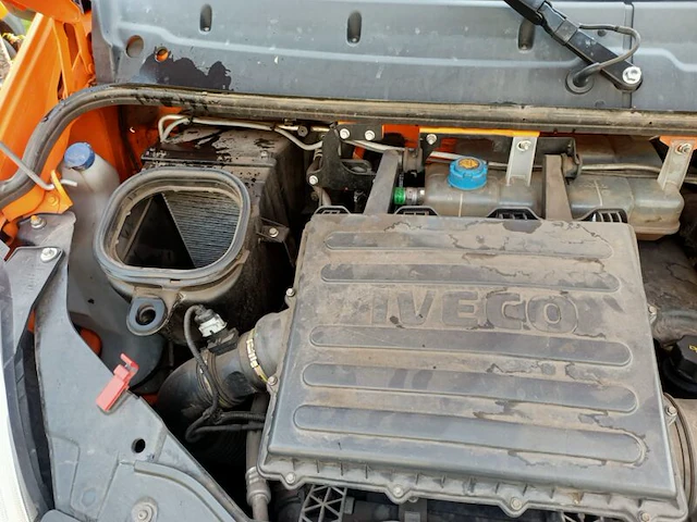 Bedrijfswagen, iveco, daily 35c15d met openlaadbak en laadkraan maxilift, 2012 - afbeelding 27 van  35