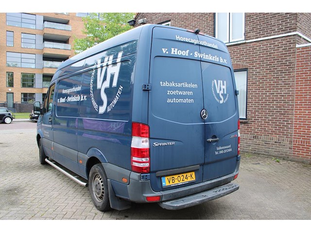 Bedrijfswagen mercedes benz sprinter met kenteken vb-024-k. datum 1e toelating 21-1-2013. apk vervaldatum 1... - afbeelding 12 van  21
