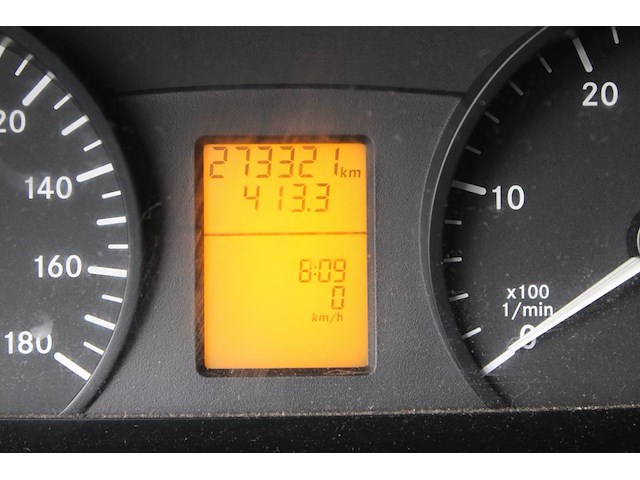 Bedrijfswagen mercedes benz sprinter met kenteken vb-024-k. datum 1e toelating 21-1-2013. apk vervaldatum 1... - afbeelding 20 van  21
