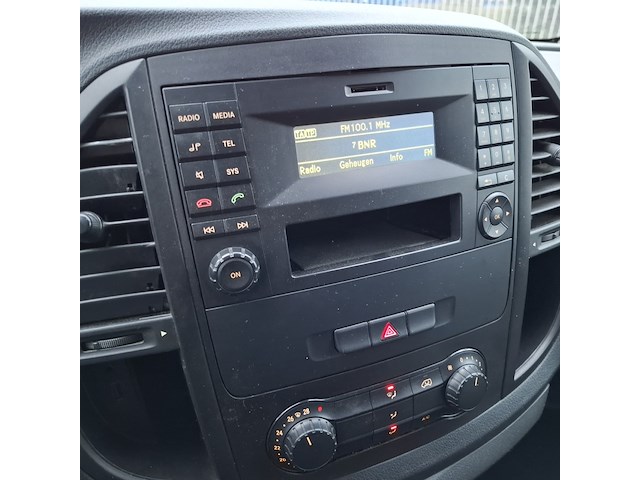 Bedrijfswagen mercedes-benz, vito 109 cdi , bouwjaar 2017 - afbeelding 24 van  52