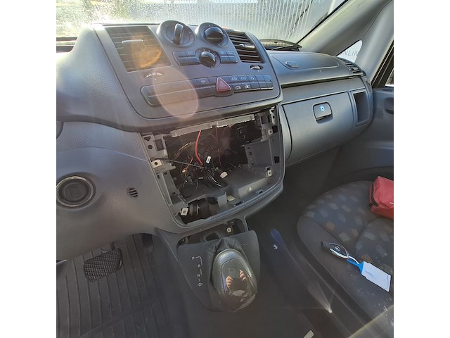 Bedrijfswagen, mercedes-benz, vito, 111 cdi 320 lang hd amigo, 2009 - afbeelding 19 van  37