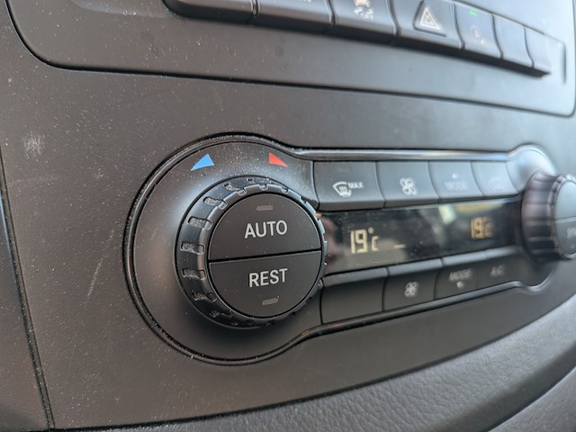 Bedrijfswagen, mercedes-benz, vito 114 cdi lang, 2021 - afbeelding 17 van  49