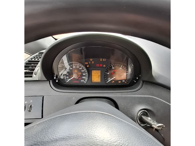 Bedrijfswagen mercedes-benz, vito 116 cdi, bouwjaar 2013 - afbeelding 6 van  47