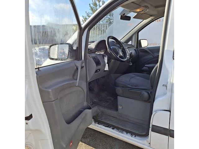 Bedrijfswagen, mercedes-benz, vito, 2010 - afbeelding 17 van  41