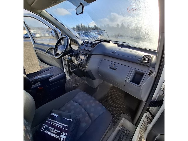 Bedrijfswagen, mercedes-benz, vito, 2010 - afbeelding 28 van  41