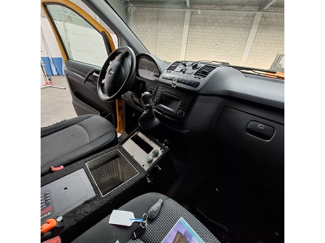 Bedrijfswagen, mercedes-benz, vito - afbeelding 35 van  56