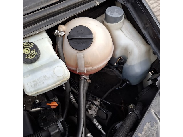 Bedrijfswagen, mercedes, viano - afbeelding 18 van  51