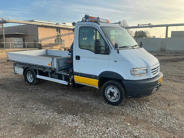 Bedrijfswagen met laadkraan - afbeelding 14 van  20