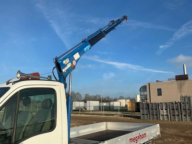 Bedrijfswagen met laadkraan - afbeelding 20 van  20