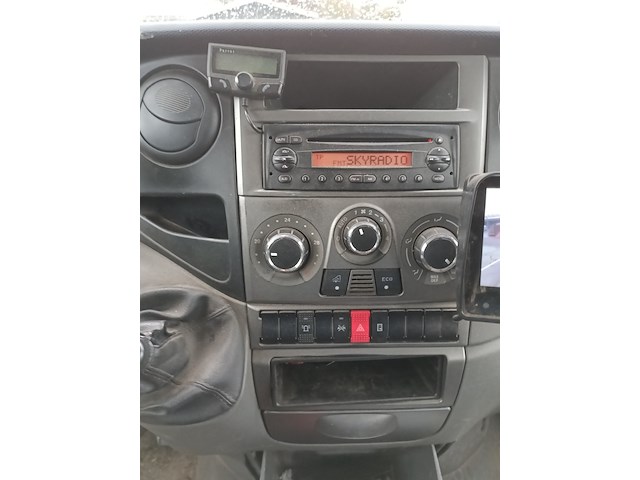 Bedrijfswagen met openlaadbak, iveco, daily 29l13, 29 l 13 d 345 - afbeelding 14 van  36