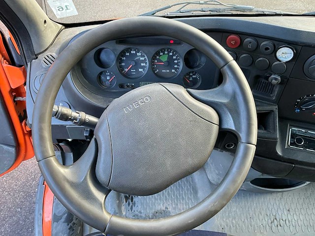 Bedrijfswagen met oplegger - afbeelding 2 van  28