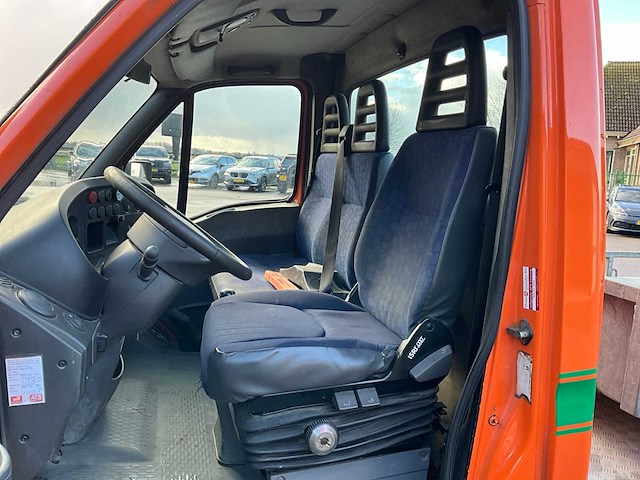 Bedrijfswagen met oplegger - afbeelding 27 van  28