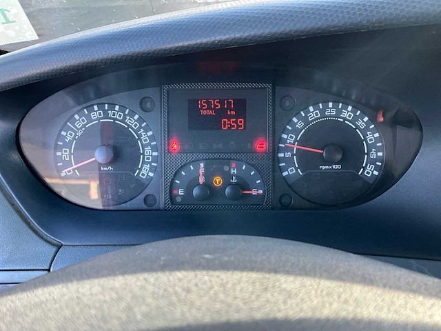 Bedrijfswagen met oplegger - afbeelding 3 van  26