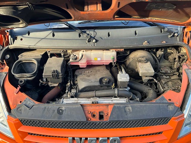 Bedrijfswagen met oplegger - afbeelding 18 van  26