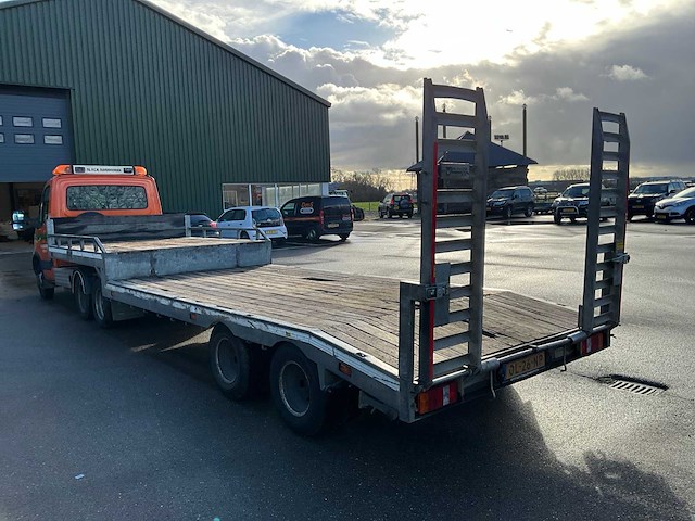 Bedrijfswagen met oplegger - afbeelding 21 van  26