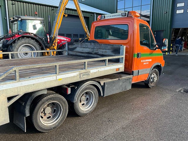 Bedrijfswagen met oplegger - afbeelding 23 van  26