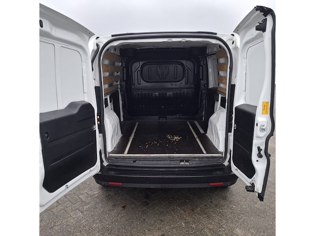 Bedrijfswagen, opel, combo, 1.3 cdti l1h1 edition, 2018 - afbeelding 24 van  41
