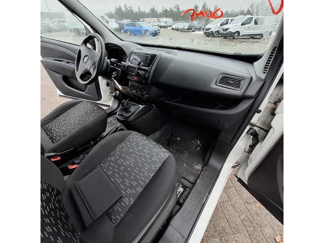 Bedrijfswagen, opel, combo, 1.3 cdti l1h1 edition, 2018 - afbeelding 26 van  41