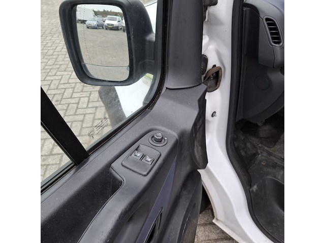 Bedrijfswagen opel, vivaro 1.6, n.v.t., bouwjaar 2015 - afbeelding 16 van  39