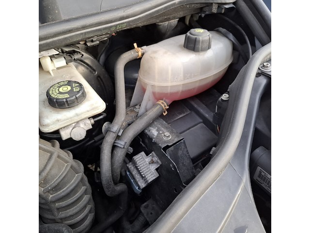 Bedrijfswagen opel, vivaro 2.5, bouwjaar 2011 - afbeelding 17 van  47