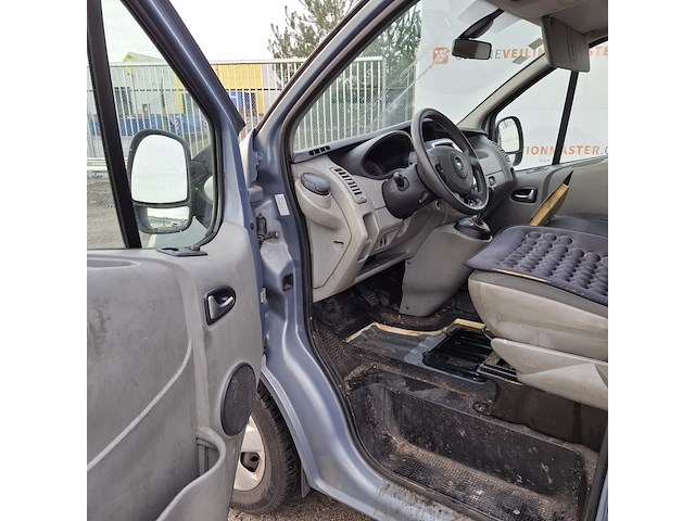 Bedrijfswagen opel, vivaro 2.5, bouwjaar 2011 - afbeelding 20 van  47