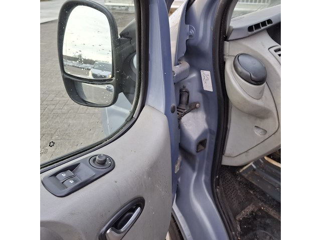 Bedrijfswagen opel, vivaro 2.5, bouwjaar 2011 - afbeelding 21 van  47