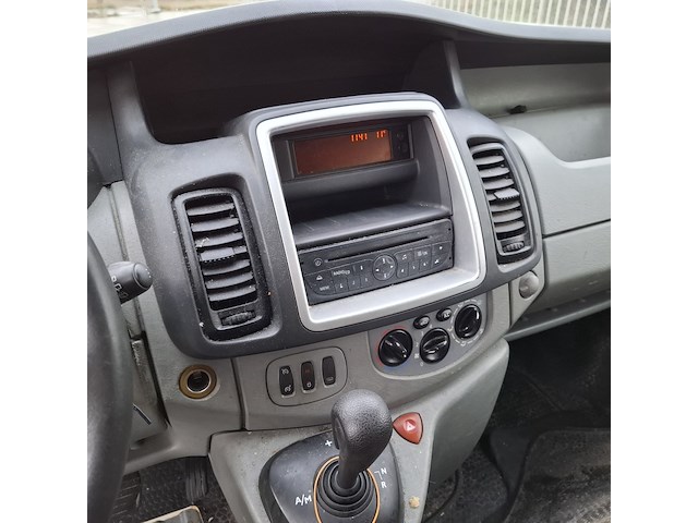 Bedrijfswagen opel, vivaro 2.5, bouwjaar 2011 - afbeelding 28 van  47