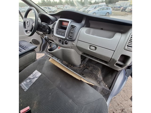 Bedrijfswagen opel, vivaro 2.5, bouwjaar 2011 - afbeelding 37 van  47