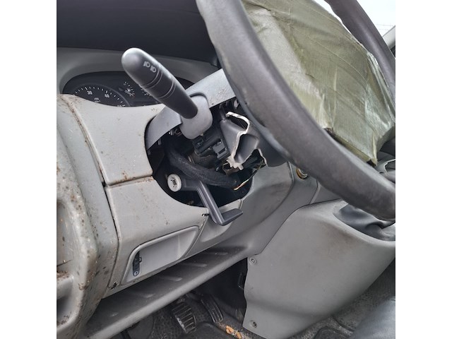 Bedrijfswagen, opel, vivaro, 2.5 dti l2h1, 2004 - afbeelding 2 van  14